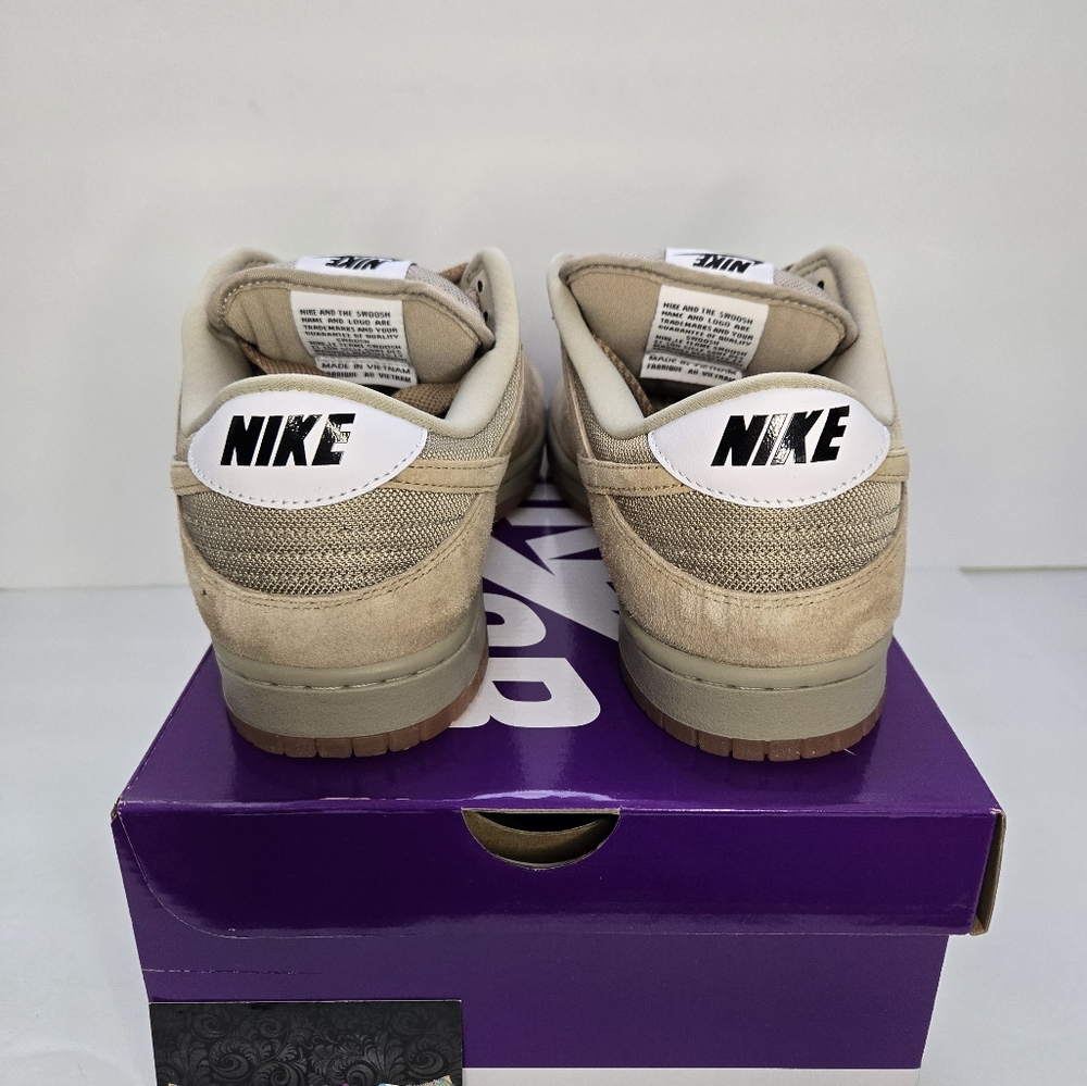 Nike SB Dunk Low - Picture 9 of 9